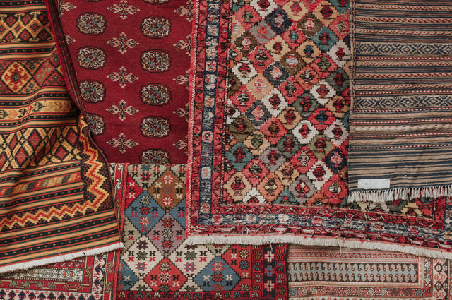 Do You Know Why your Home Deserves a Hand Knotted Rug?