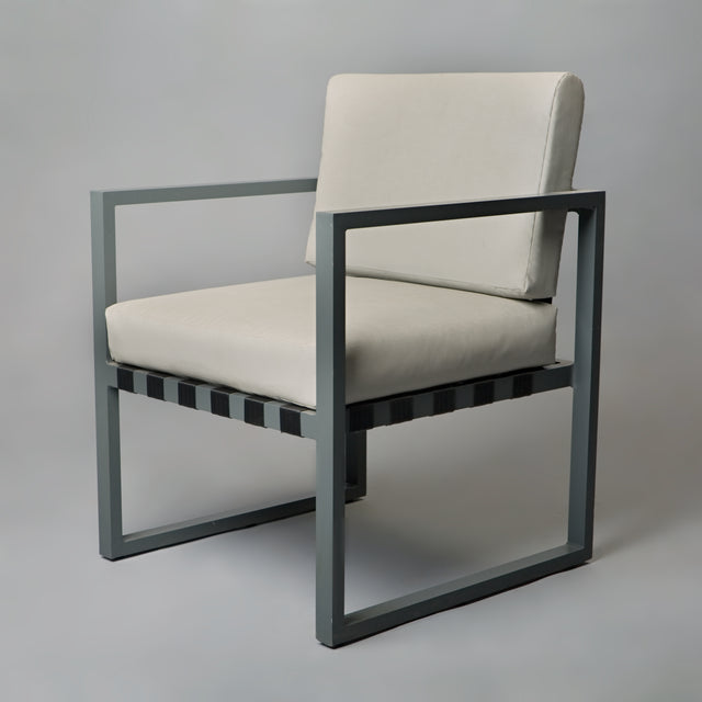Repose Outdoor Square Arm Chair